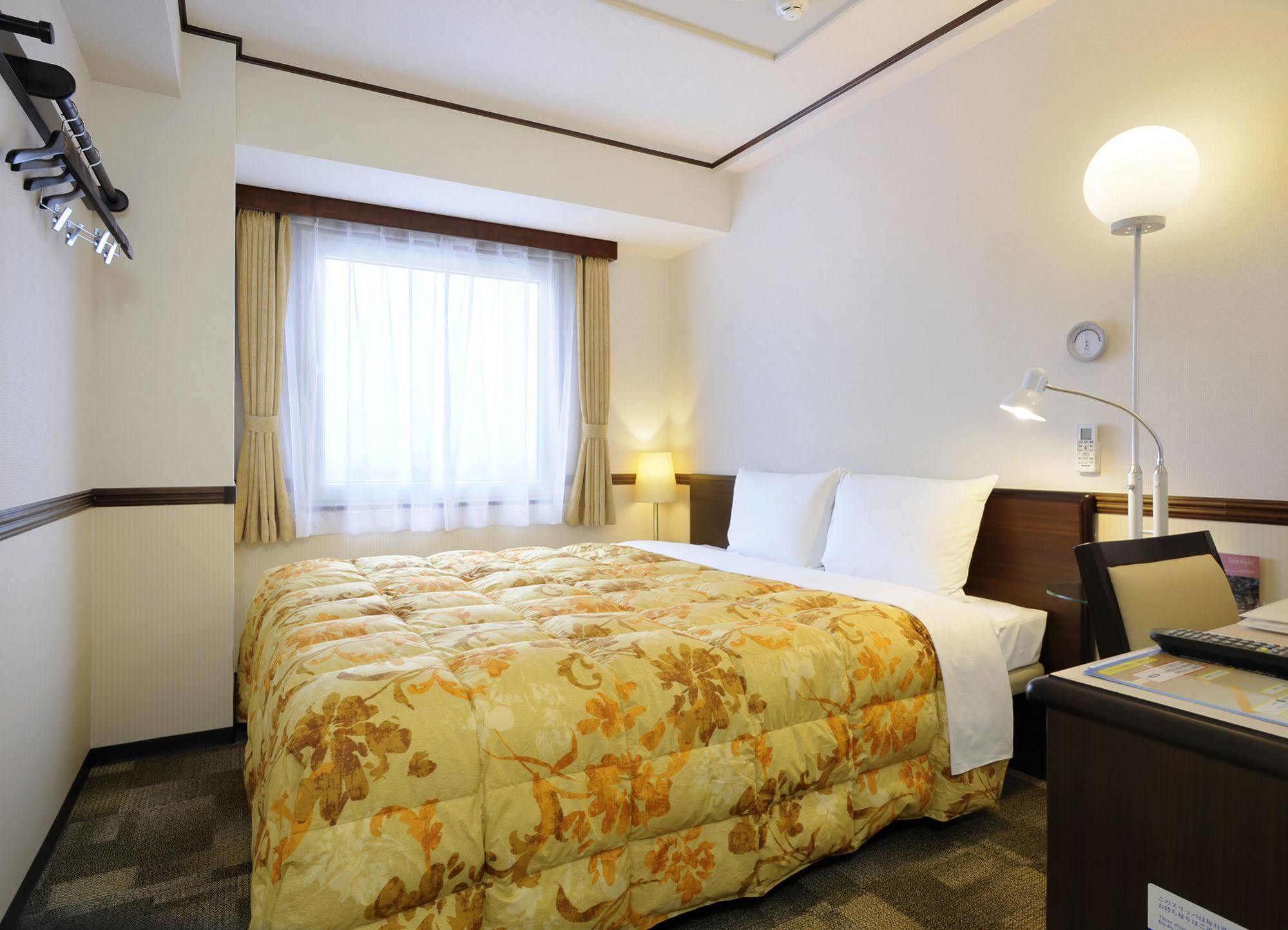 Toyoko Inn Oita Nakatsu Ekimae Zewnętrze zdjęcie